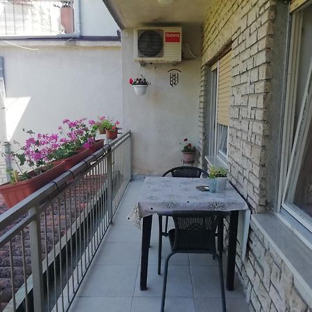 Apartments Jadranka Ivana Пула Екстериор снимка