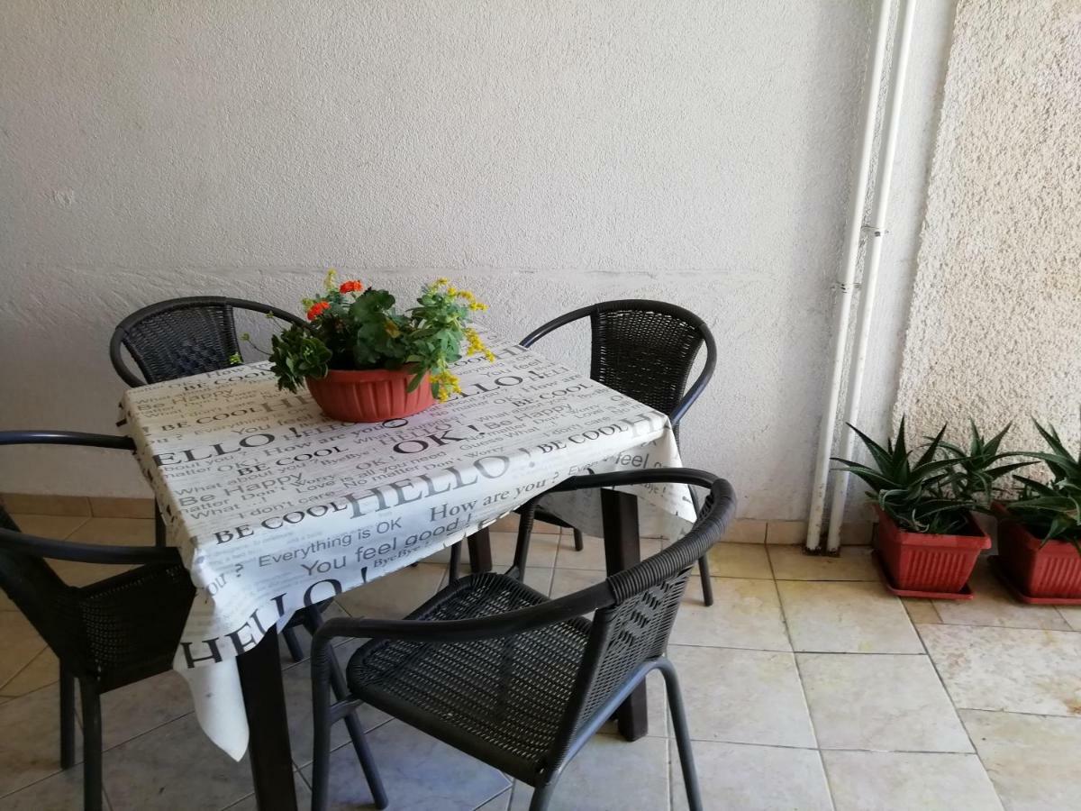 Apartments Jadranka Ivana Пула Екстериор снимка