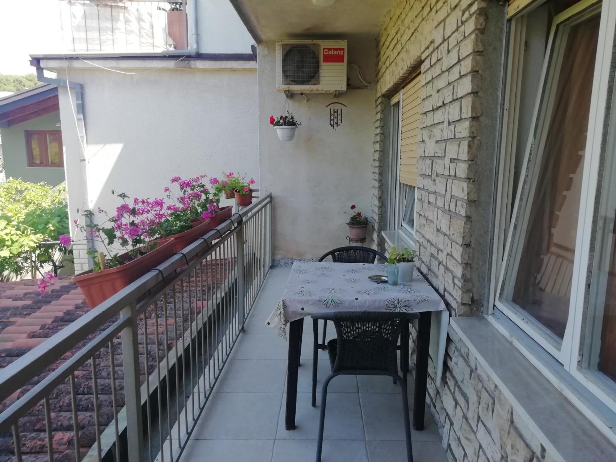 Apartments Jadranka Ivana Пула Екстериор снимка