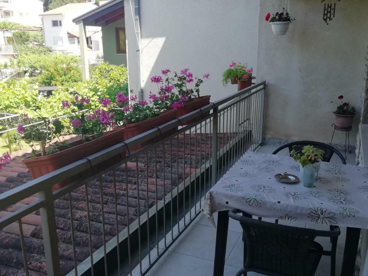 Apartments Jadranka Ivana Пула Екстериор снимка